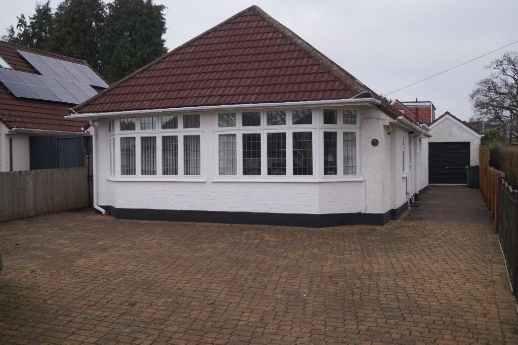 3 bedroom detached bungalow for sale in Lonyderi, Cardiff(City), CF14
