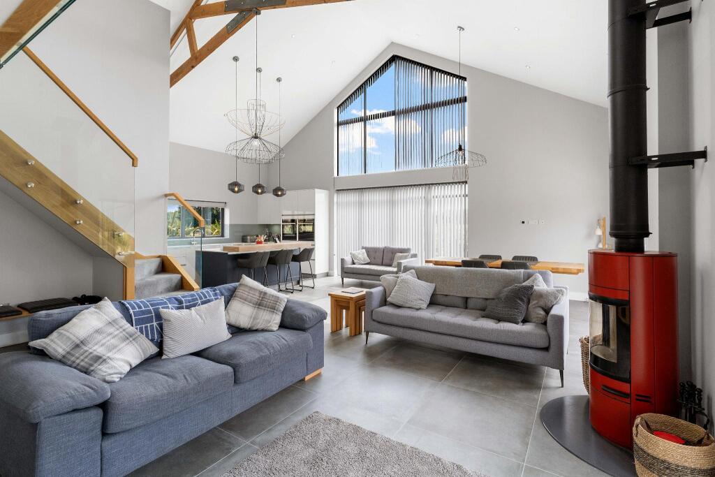 Main image of property: Dunmow 