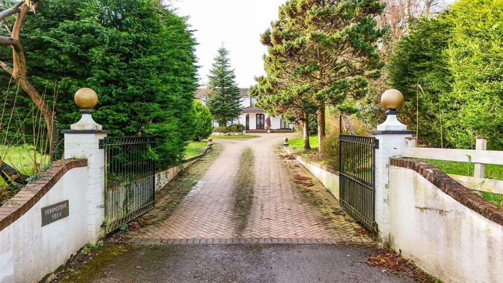 Additional property image - Hernston Lane, Hernstone, Bridgend County Borough, CF31 3BX