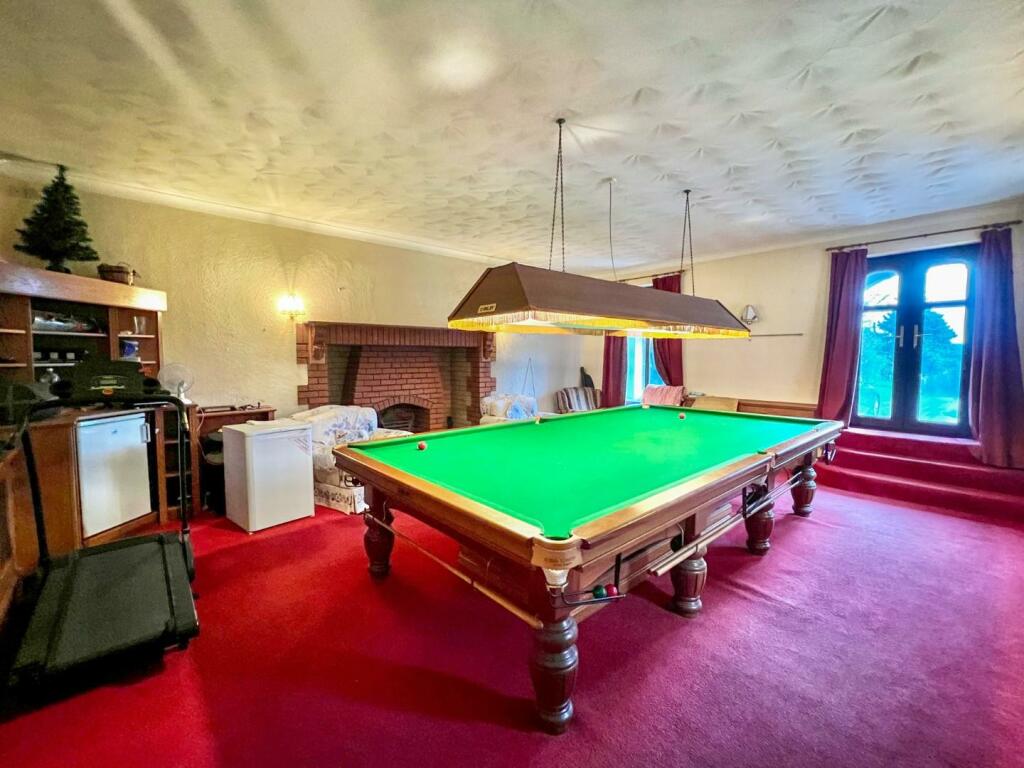 Additional property image - Hernston Lane, Hernstone, Bridgend County Borough, CF31 3BX