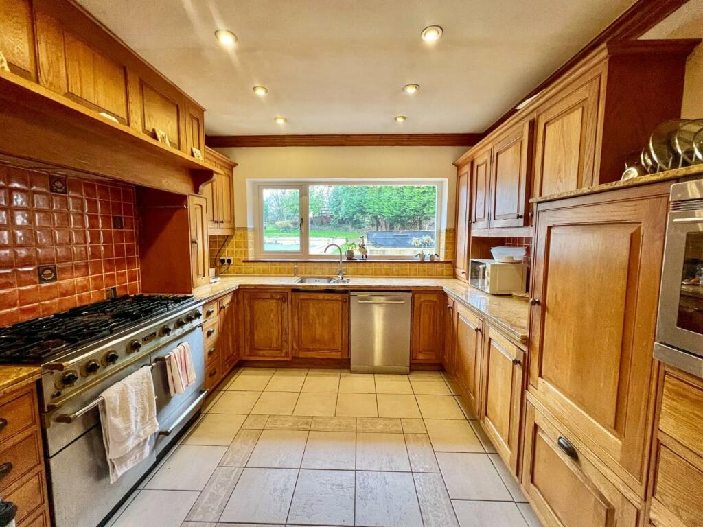 Additional property image - Hernston Lane, Hernstone, Bridgend County Borough, CF31 3BX
