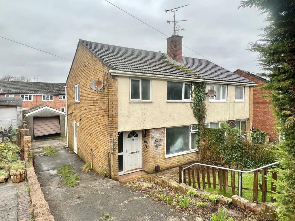 3 bedroom semidetached house for sale in Merlin Crescent, Cefn Glas