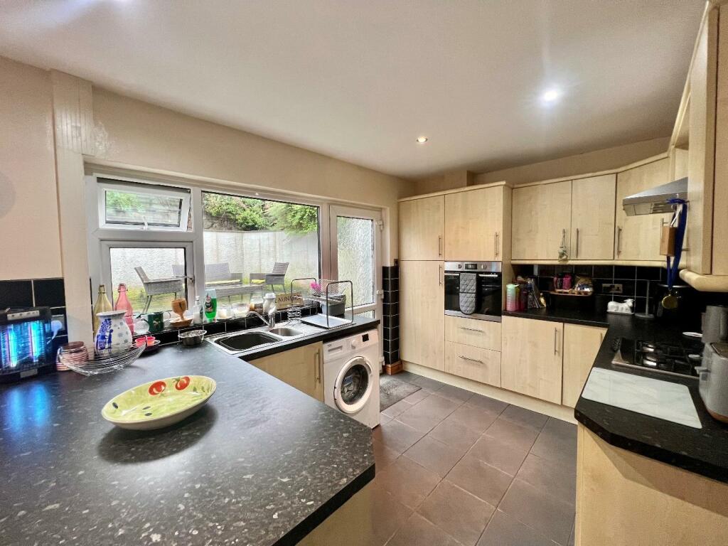 Additional property image - Treharne Drive, Pen-Y-Fai, Bridgend County Borough, CF31 4NT
