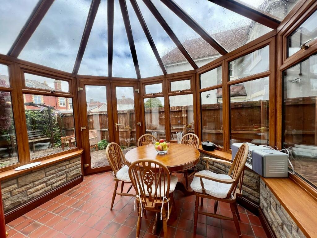 Additional property image - Preswylfa court, Bridgend County Borough, CF31 3NX