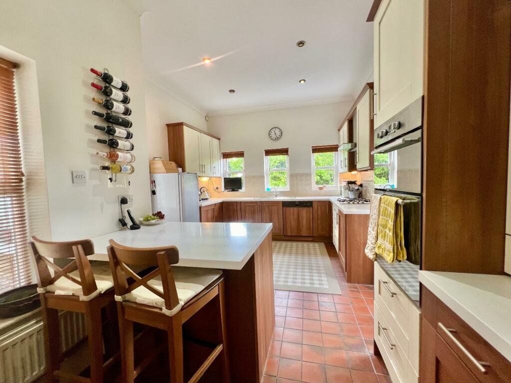 Additional property image - Preswylfa court, Bridgend County Borough, CF31 3NX