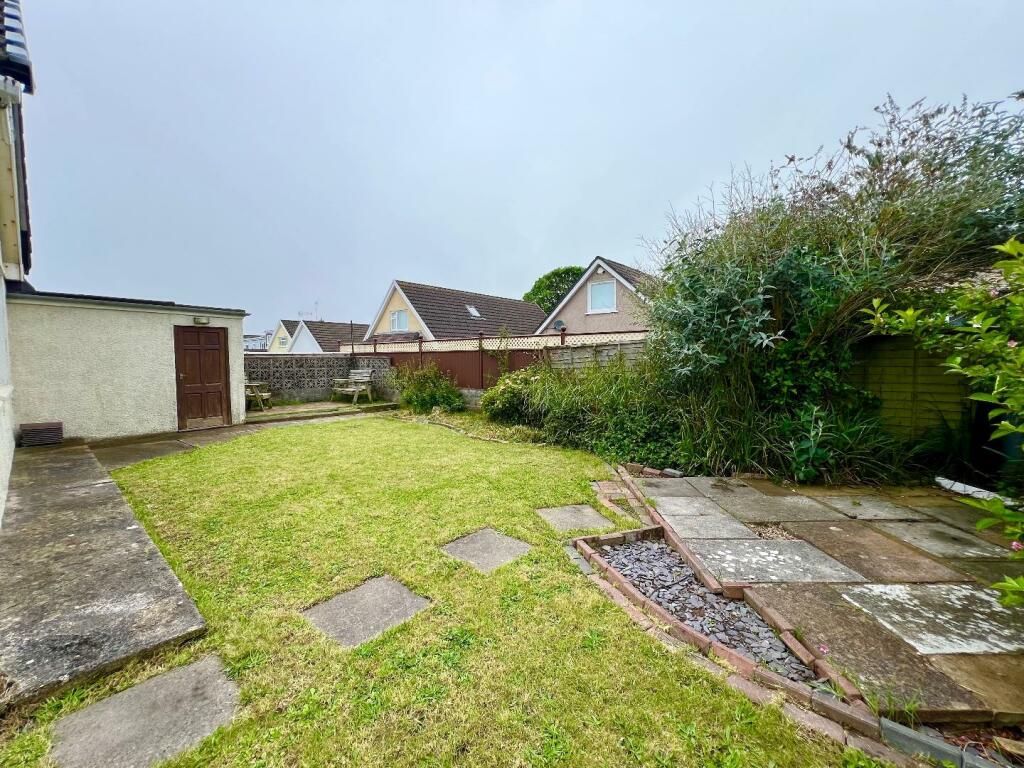 Additional property image - Hazel Close, Porthcawl, Bridgend County Borough, CF36 5RG