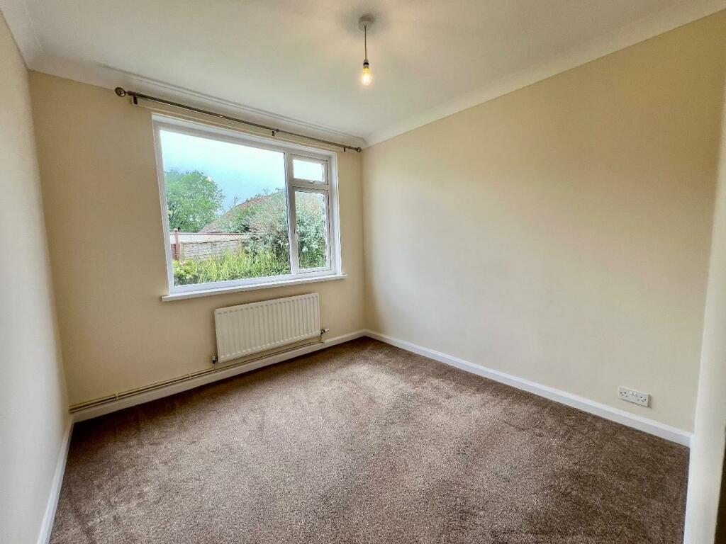 Additional property image - Hazel Close, Porthcawl, Bridgend County Borough, CF36 5RG