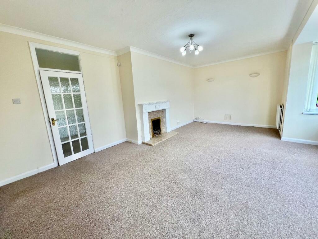Additional property image - Hazel Close, Porthcawl, Bridgend County Borough, CF36 5RG