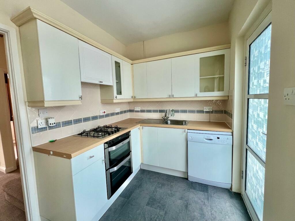 Additional property image - Hazel Close, Porthcawl, Bridgend County Borough, CF36 5RG