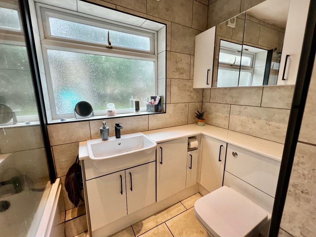 Additional property image - Edward Street, Bridgend, Bridgend County Borough, CF31 3AB