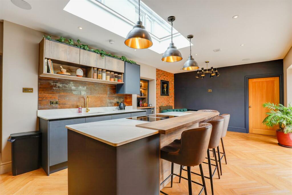 Additional property image - Hawthorn Drive, Coychurch, Bridgend County Borough, CF35 5ER