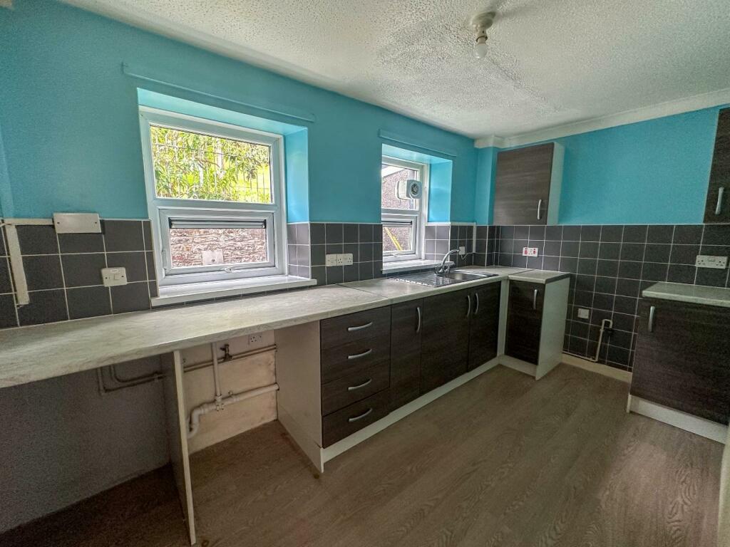 Additional property image - Llewellyn Street, Ogmore Vale, Bridgend County Borough, CF32 7BY