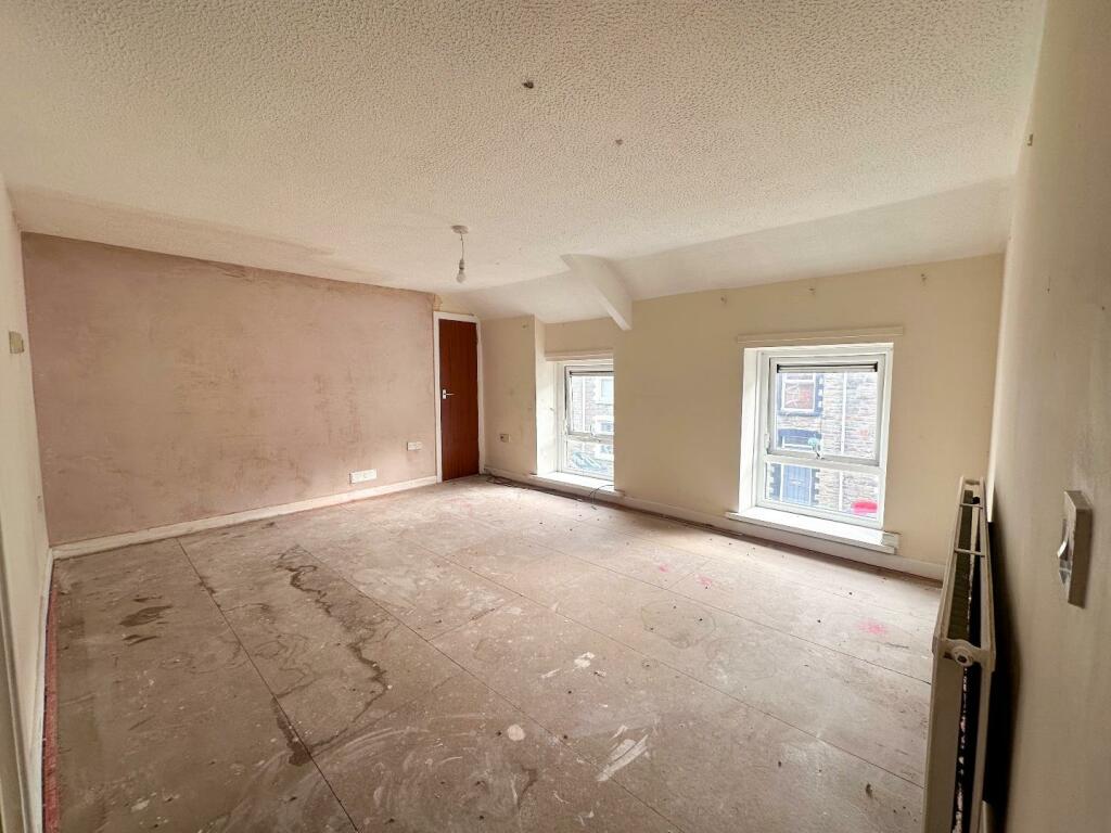 Additional property image - Llewellyn Street, Ogmore Vale, Bridgend County Borough, CF32 7BY