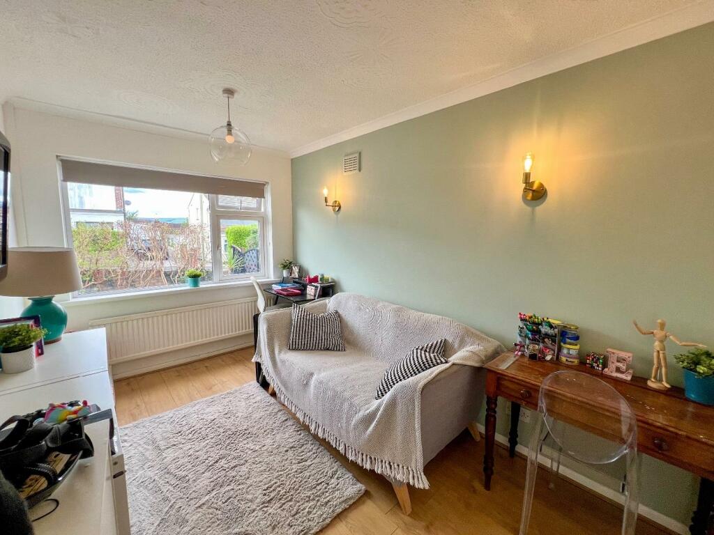 Additional property image - Wernlys Road, Pen-Y-Fai, Bridgend County Borough, CF31 4NS