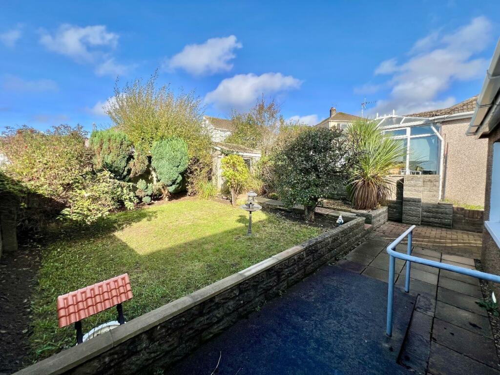 Additional property image - Penyrallt Avenue, Litchard, Bridgend County Borough, CF31 1QG