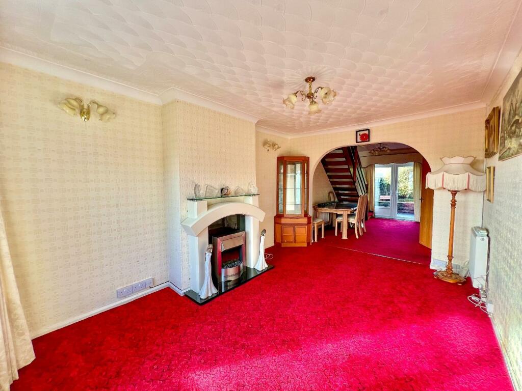 Additional property image - Penyrallt Avenue, Litchard, Bridgend County Borough, CF31 1QG