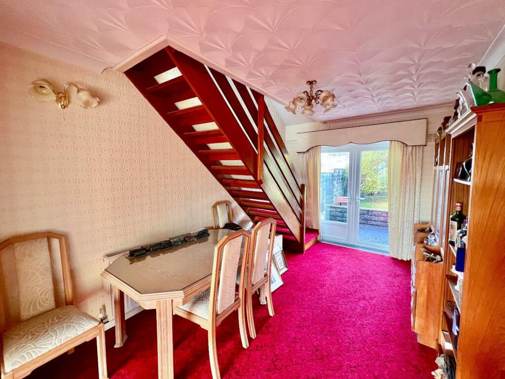 Additional property image - Penyrallt Avenue, Litchard, Bridgend County Borough, CF31 1QG