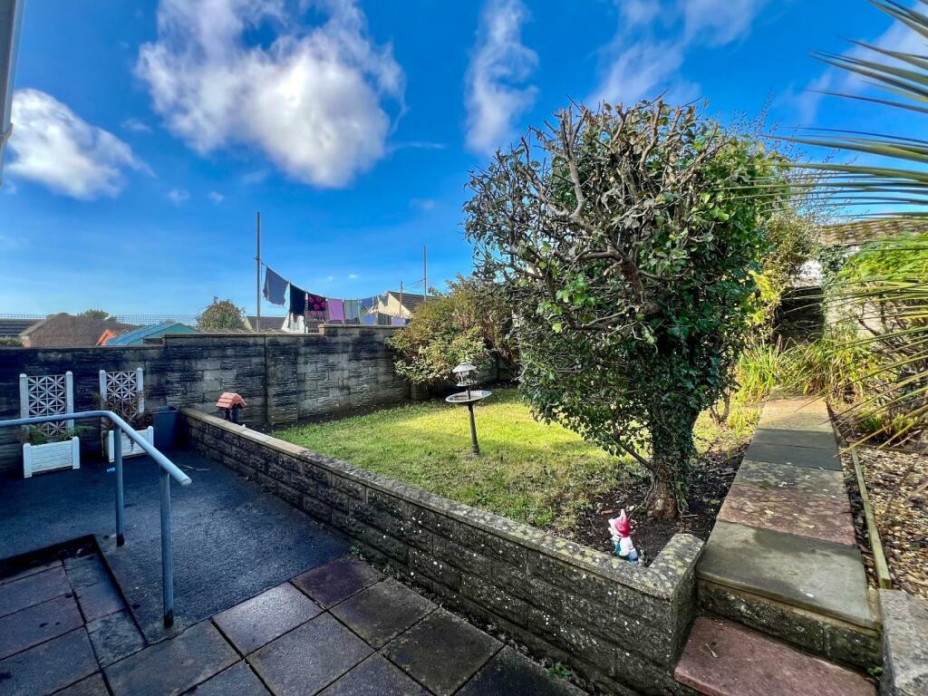 Additional property image - Penyrallt Avenue, Litchard, Bridgend County Borough, CF31 1QG