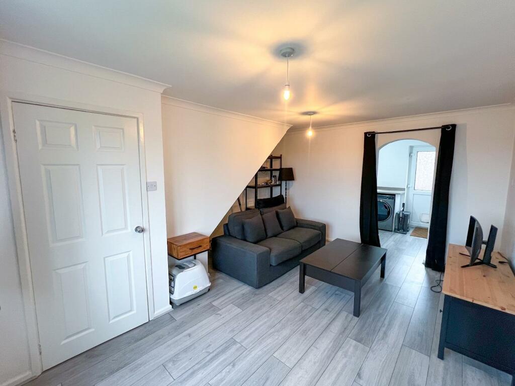 Additional property image - Bishopswood, Brackla, Bridgend County Borough, CF31 2LW