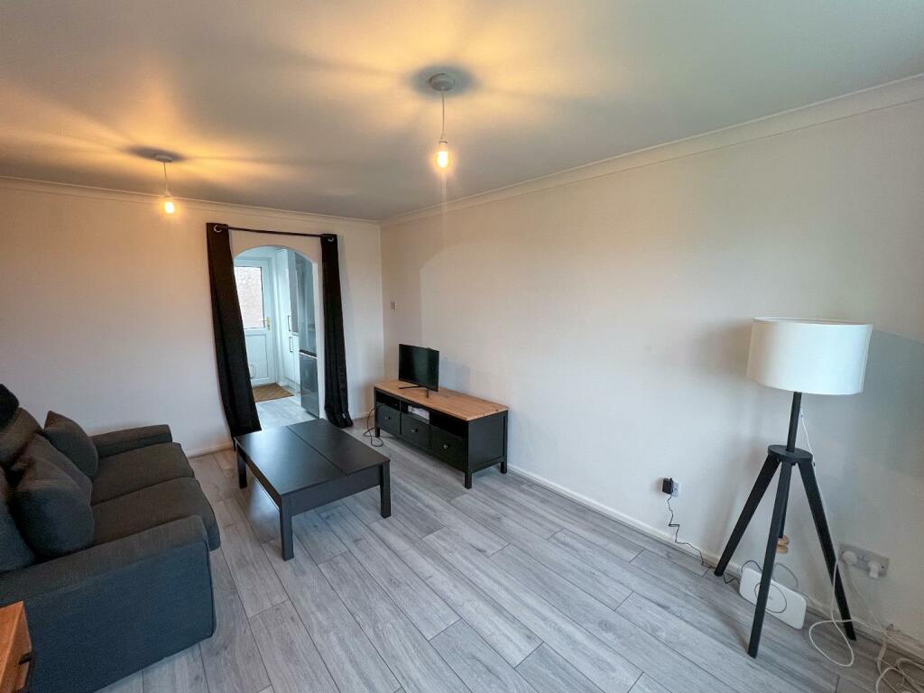Additional property image - Bishopswood, Brackla, Bridgend County Borough, CF31 2LW