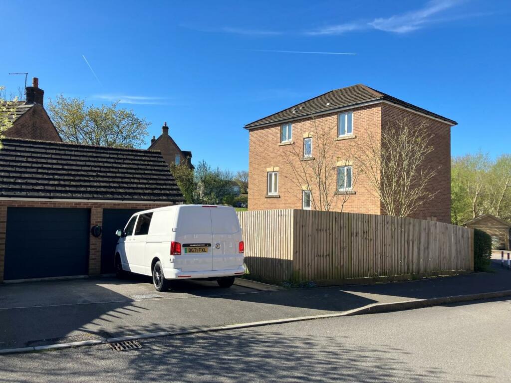 Additional property image - Leyshon Way, Bryncethin, Bridgend County Borough, CF32 9AZ