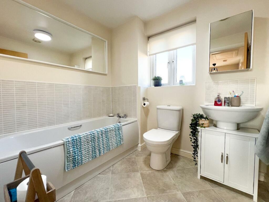 Additional property image - Clos Y Ywen, Coity, Bridgend County Borough, CF35 6DG