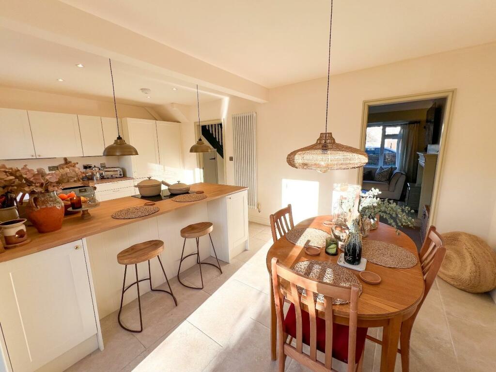 Additional property image - St. Patricks Drive, Bridgend County Borough, CF31 1RP
