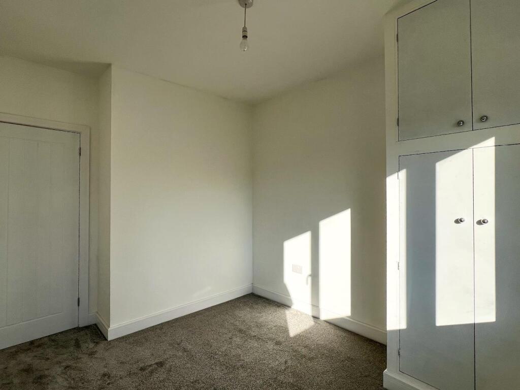 Additional property image - Moorlands Road, Bridgend, Bridgend County Borough, CF31 3DR