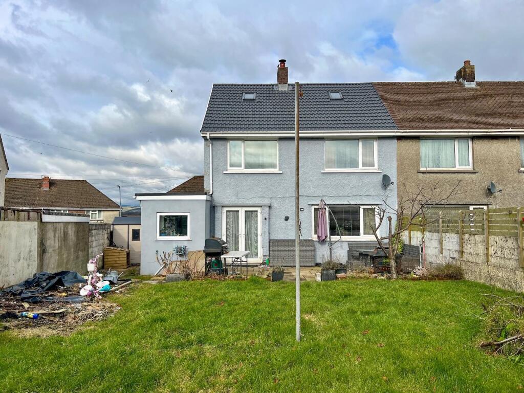 Additional property image - Heol Cae Glas, Sarn, Bridgend County Borough, CF32 9UG