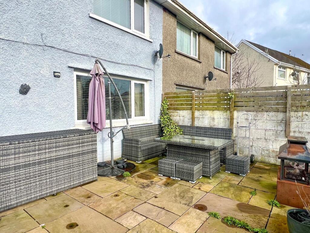 Additional property image - Heol Cae Glas, Sarn, Bridgend County Borough, CF32 9UG