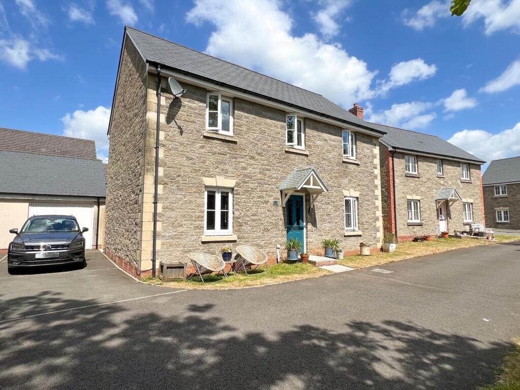 Main image of property: Rhodfa'r Celyn, Coity, Bridgend County Borough, CF35 6FN