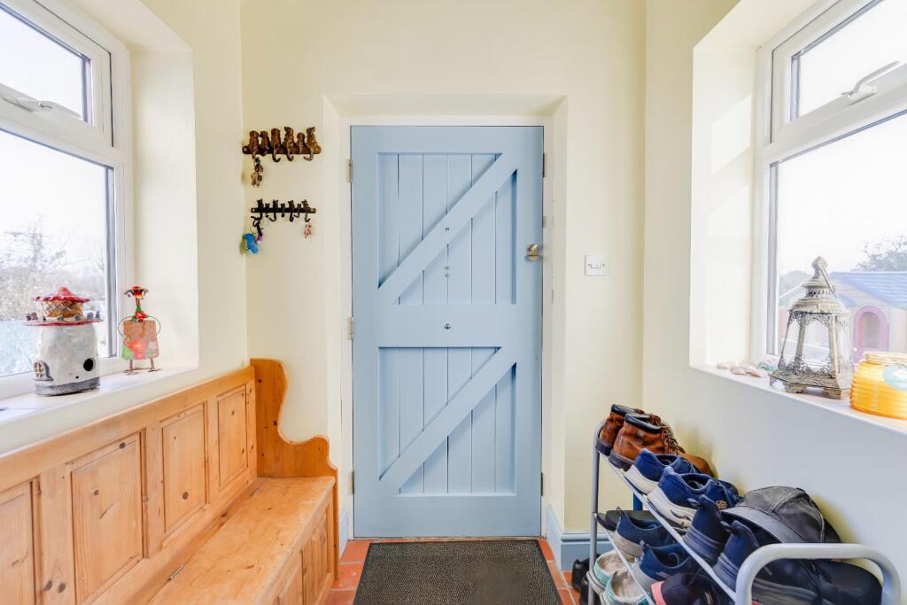 Additional property image - Court Colman, Bridgend County Borough, CF32 0HE