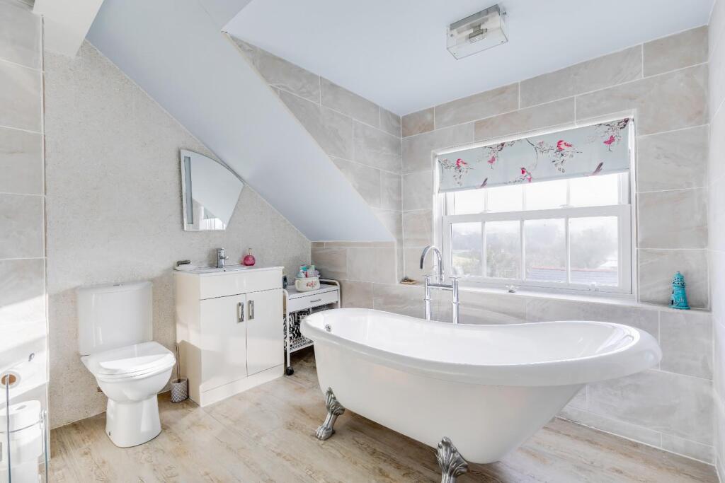 Additional property image - Court Colman, Bridgend County Borough, CF32 0HE