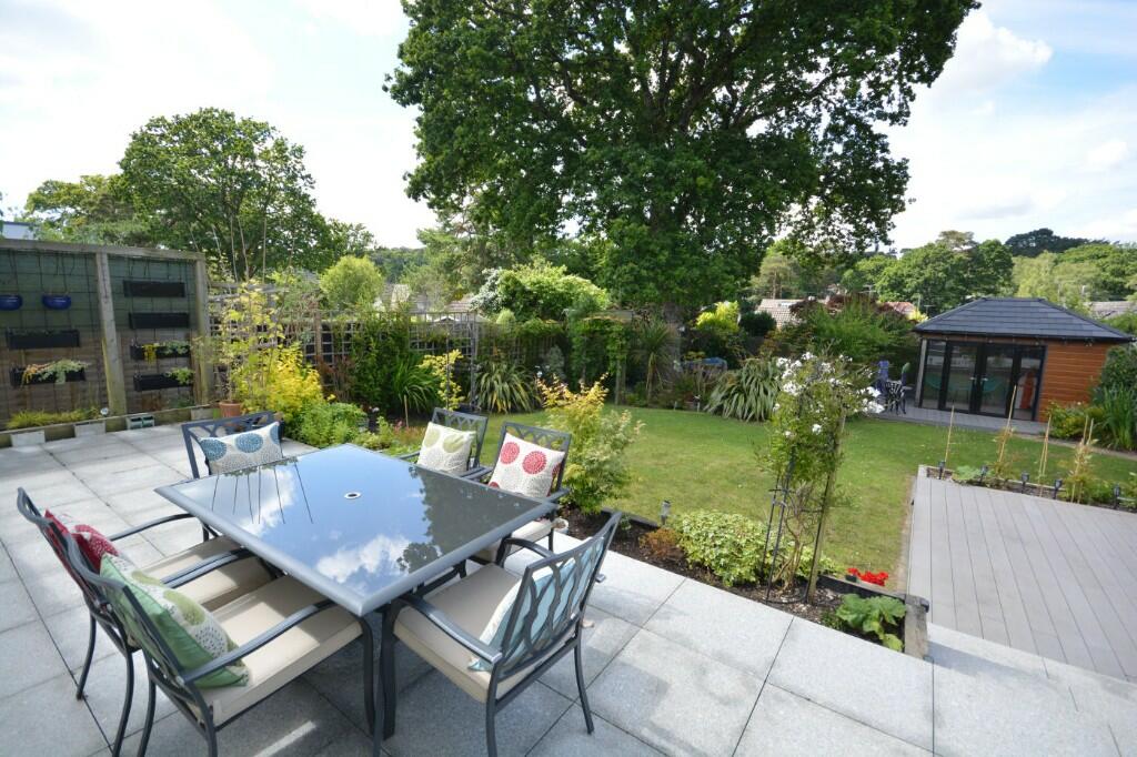 Additional property image - Upton Way, Broadstone, Dorset, BH18