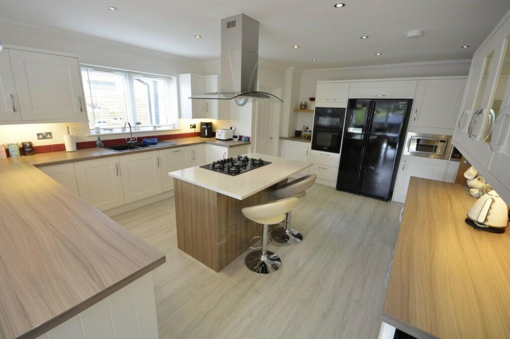 Additional property image - Upton Way, Broadstone, Dorset, BH18