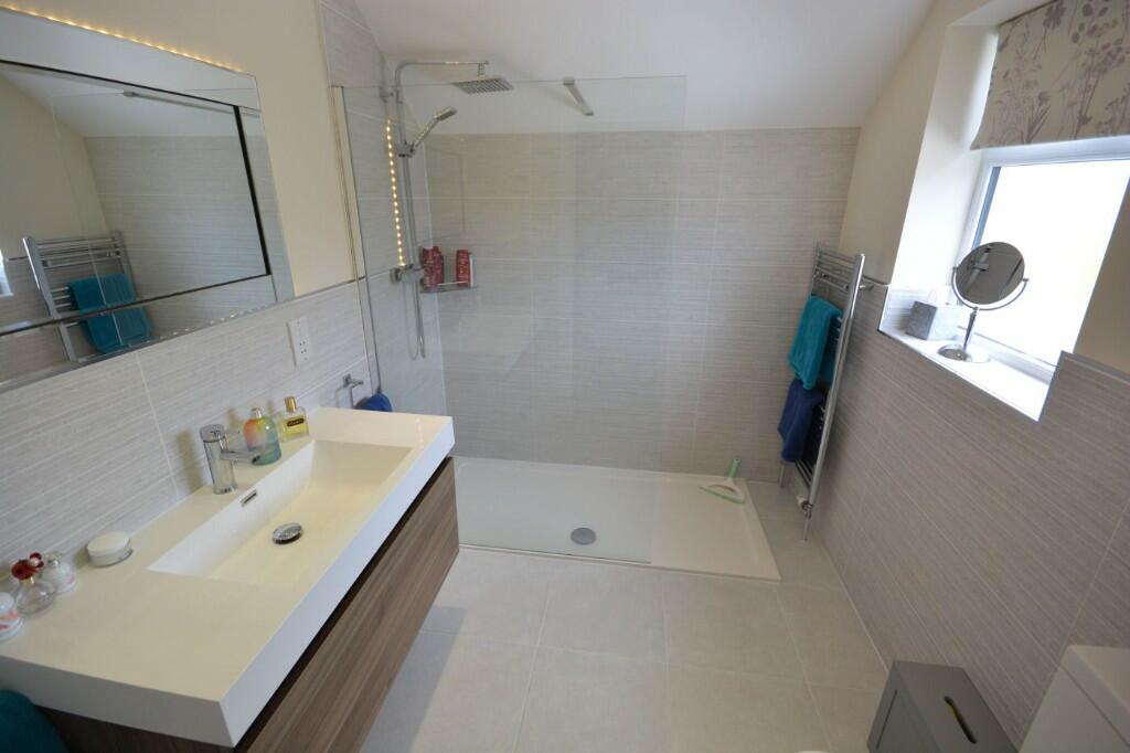 Additional property image - Upton Way, Broadstone, Dorset, BH18
