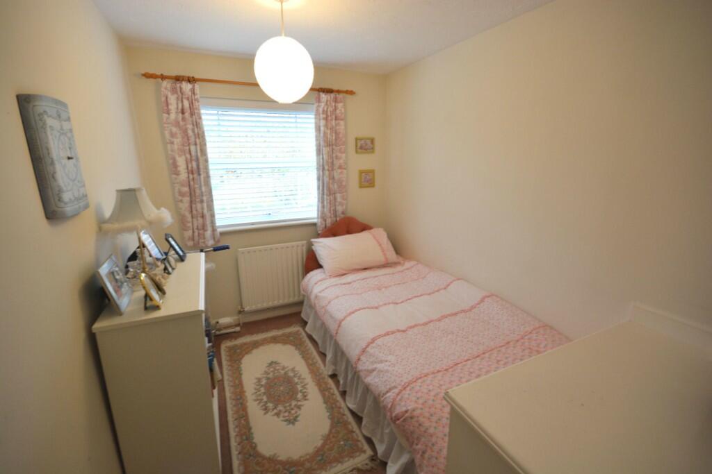 Additional property image - Twin Oaks Close, Broadstone, Dorset, BH18