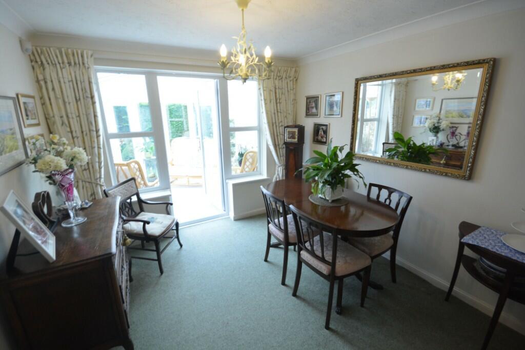 Additional property image - Twin Oaks Close, Broadstone, Dorset, BH18