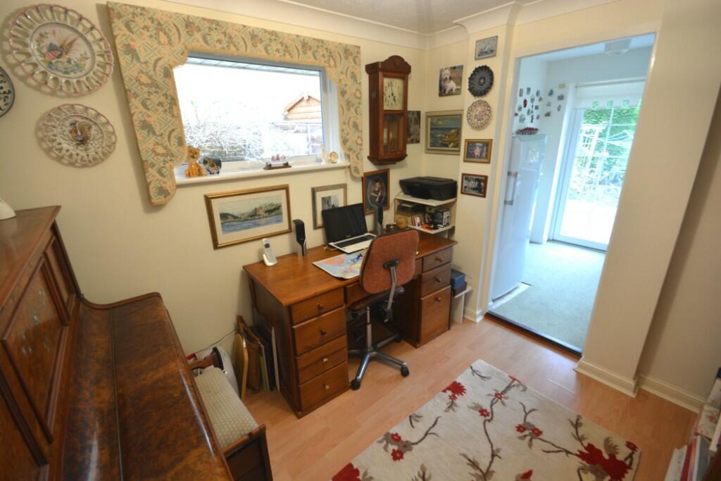 Additional property image - Twin Oaks Close, Broadstone, Dorset, BH18