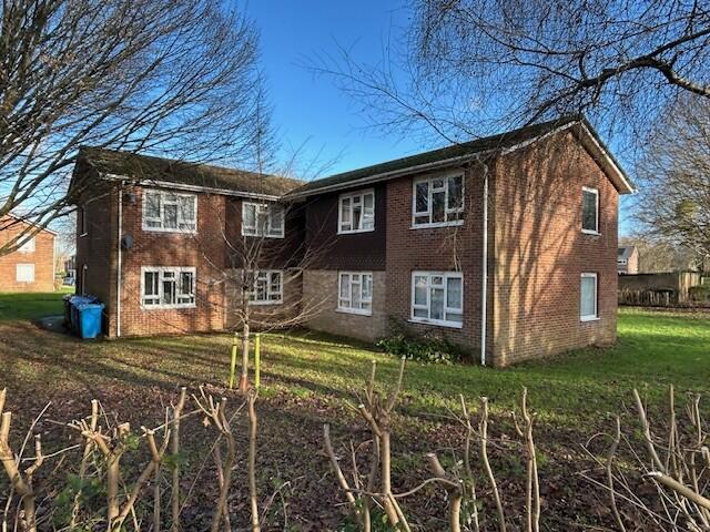 Main image of property: Selkirk Close, Merley, Wimborne, Dorset, BH21