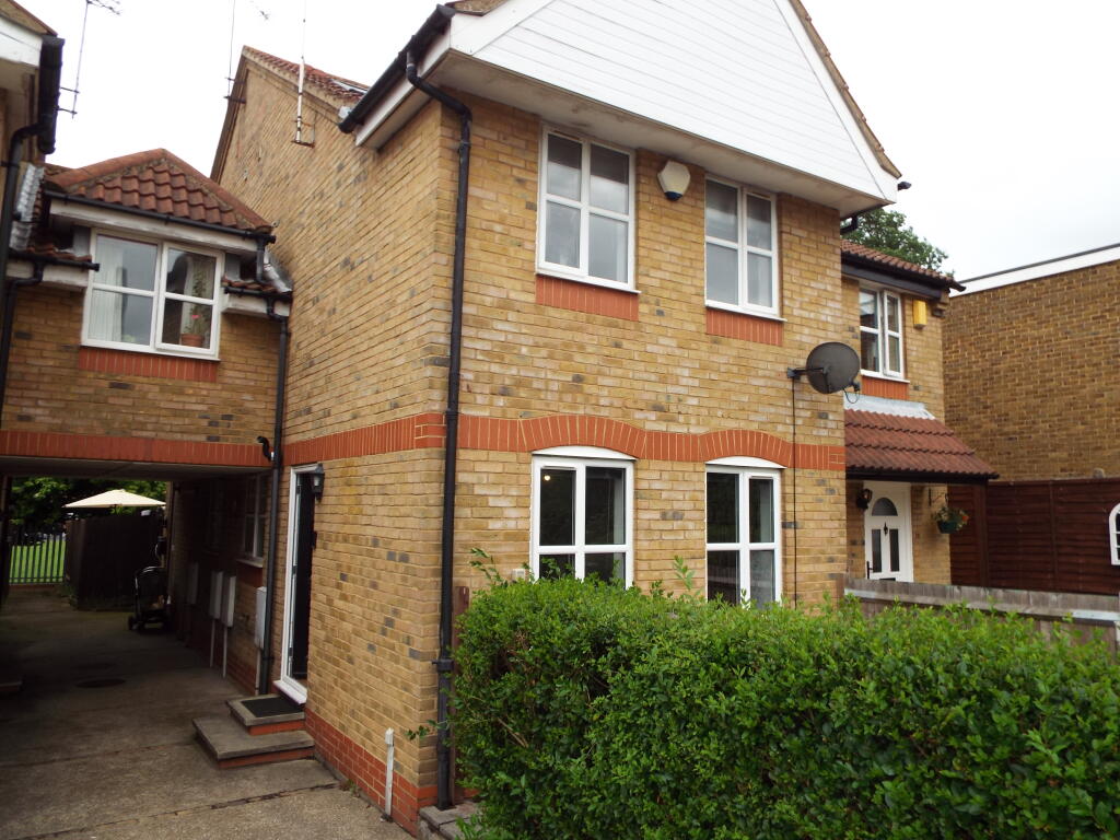 Main image of property: St. Clements Close, Gravesend