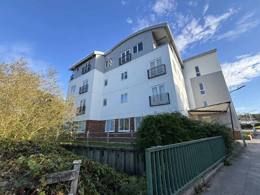 Main image of property: The Slade, Tonbridge