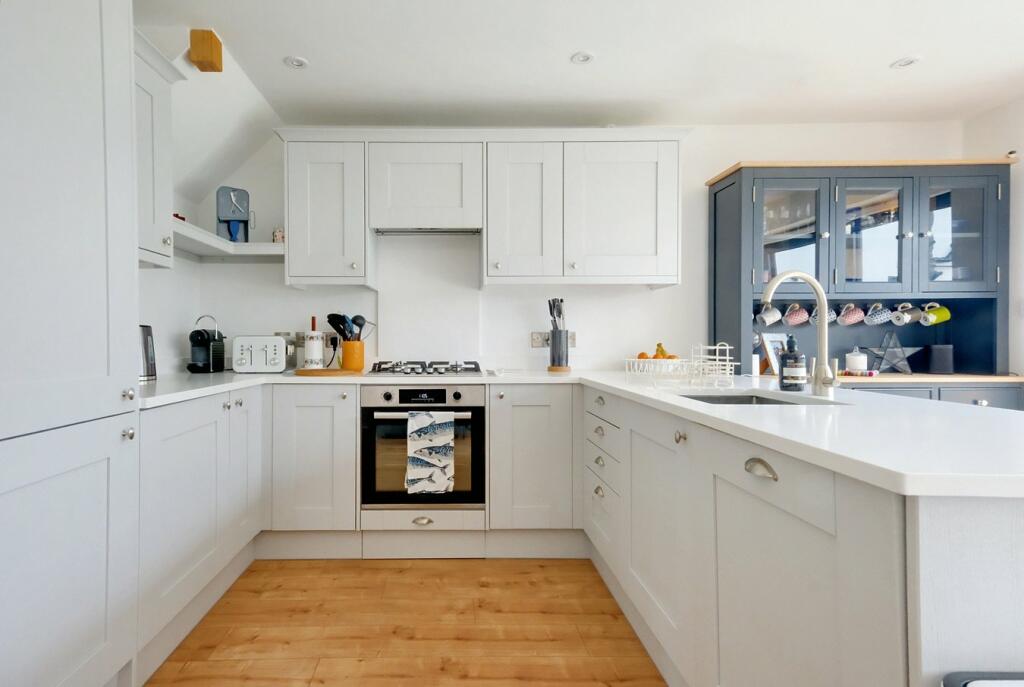 Additional property image - Well Lane, Galleywood, Chelmsford, CM2