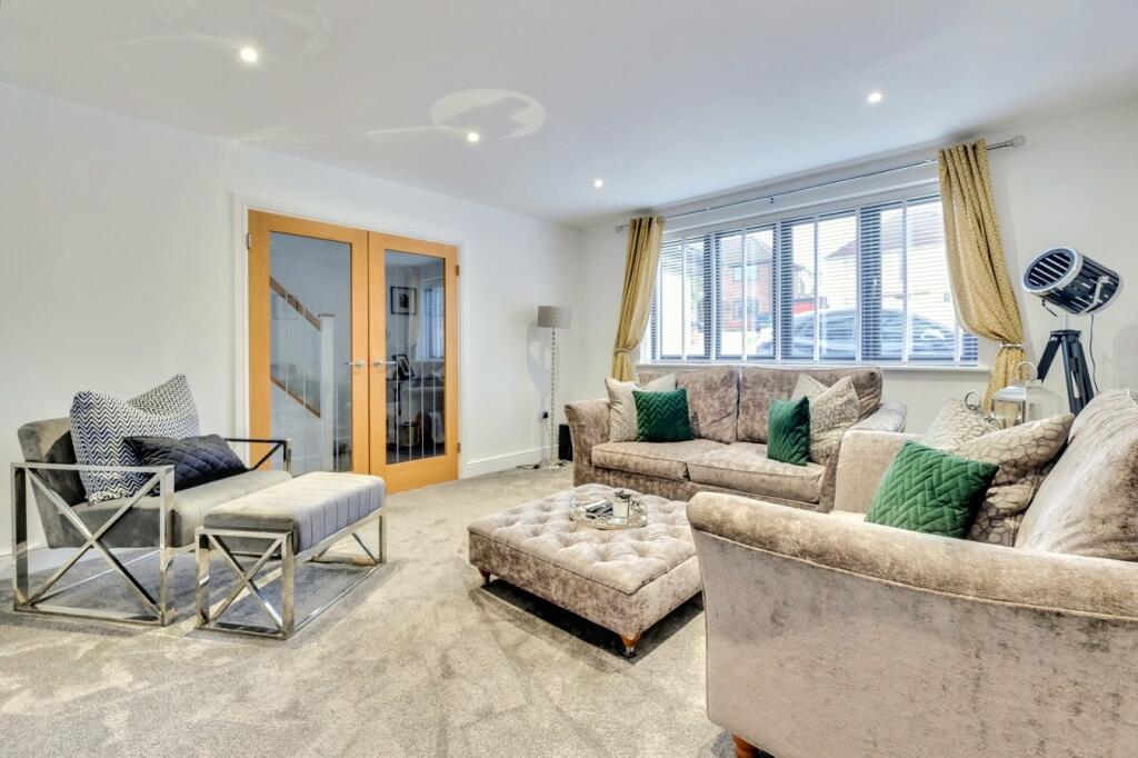 Additional property image - Chignal Road, Chelmsford, CM1