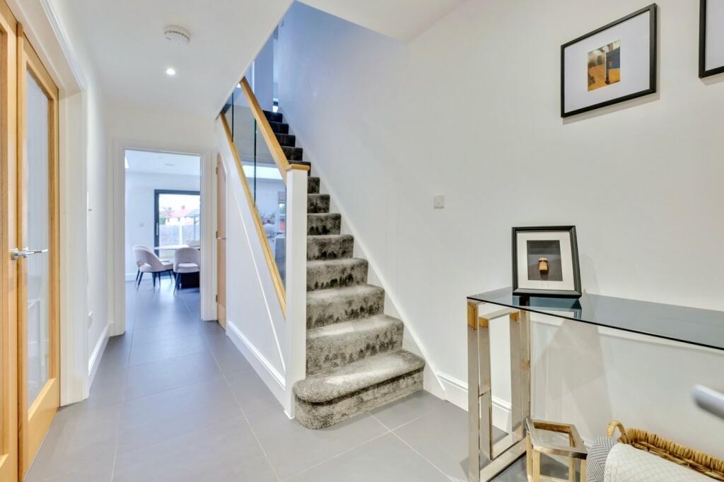 Additional property image - Chignal Road, Chelmsford, CM1