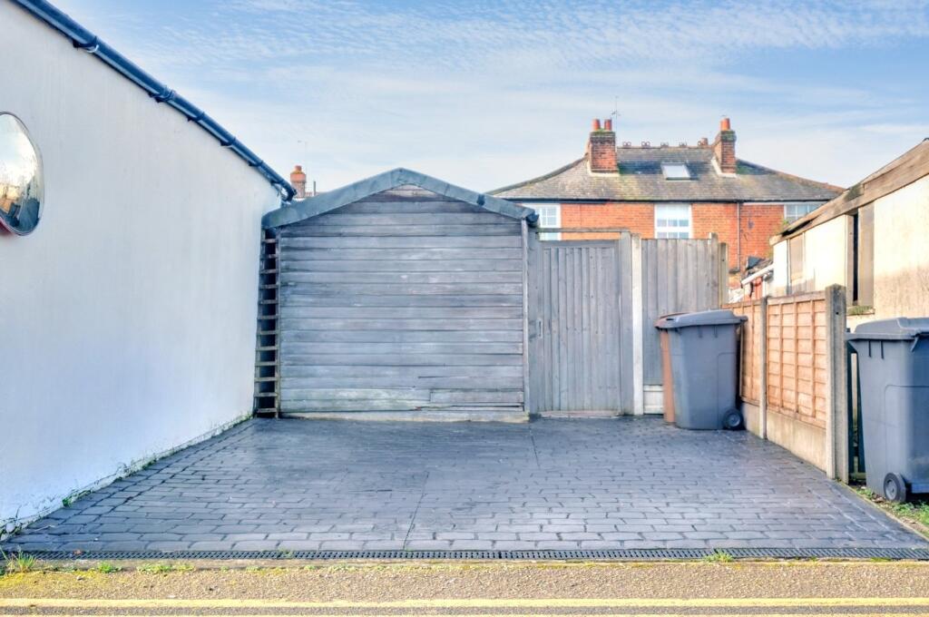 Additional property image - Stock Road, Galleywood, Chelmsford, CM2