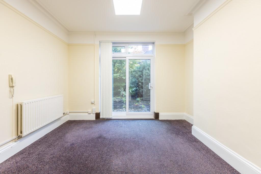 4 bedroom semidetached house for sale in Lawford Road, Rugby