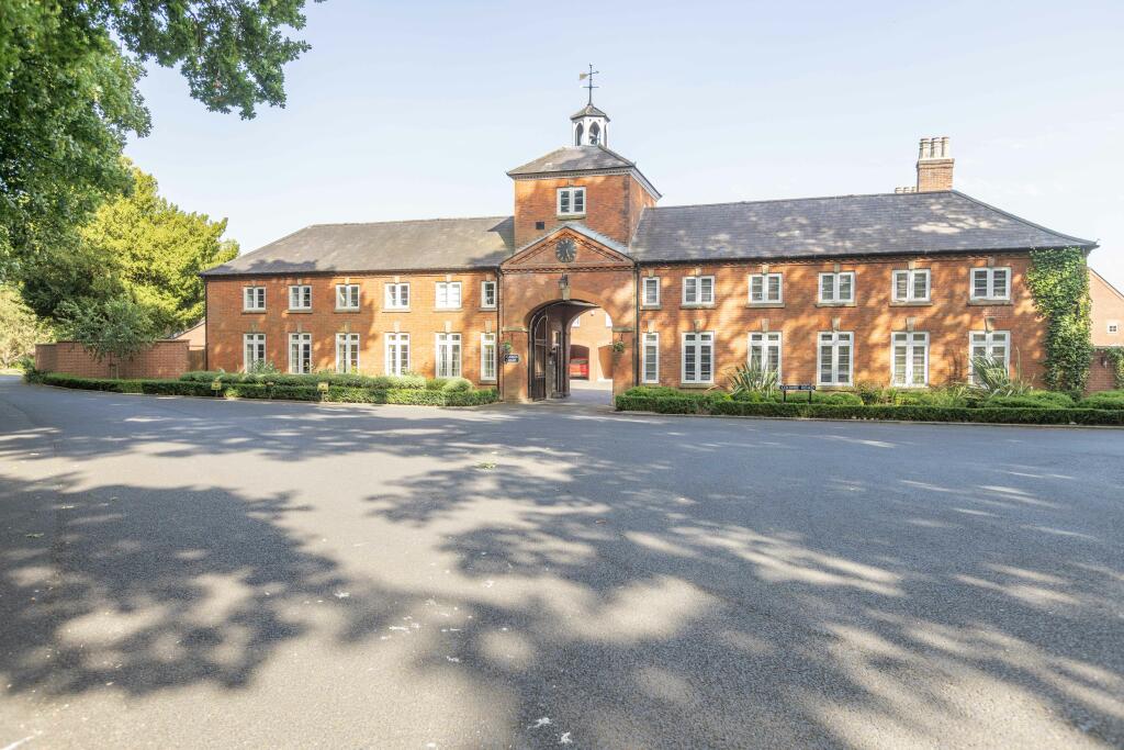 Additional property image - Coombe Road, Rugby, Warwickshire, CV23
