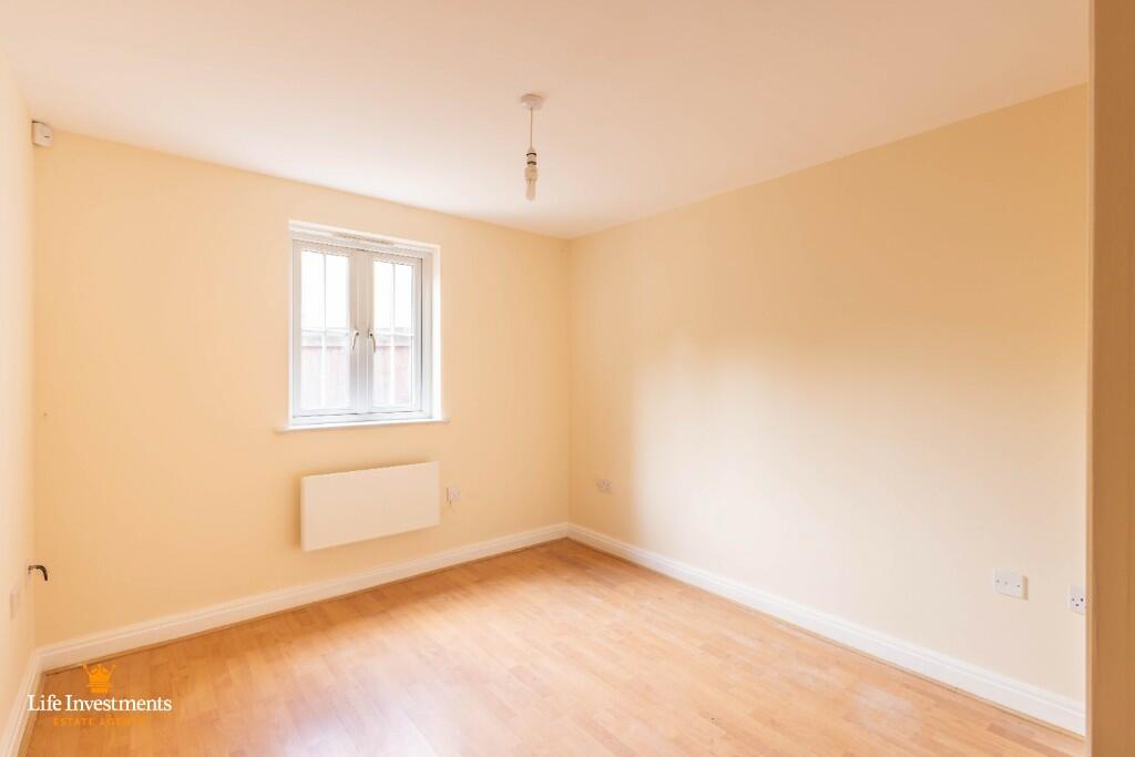 Additional property image - Avocet Close, Rugby, Warwickshire, CV23