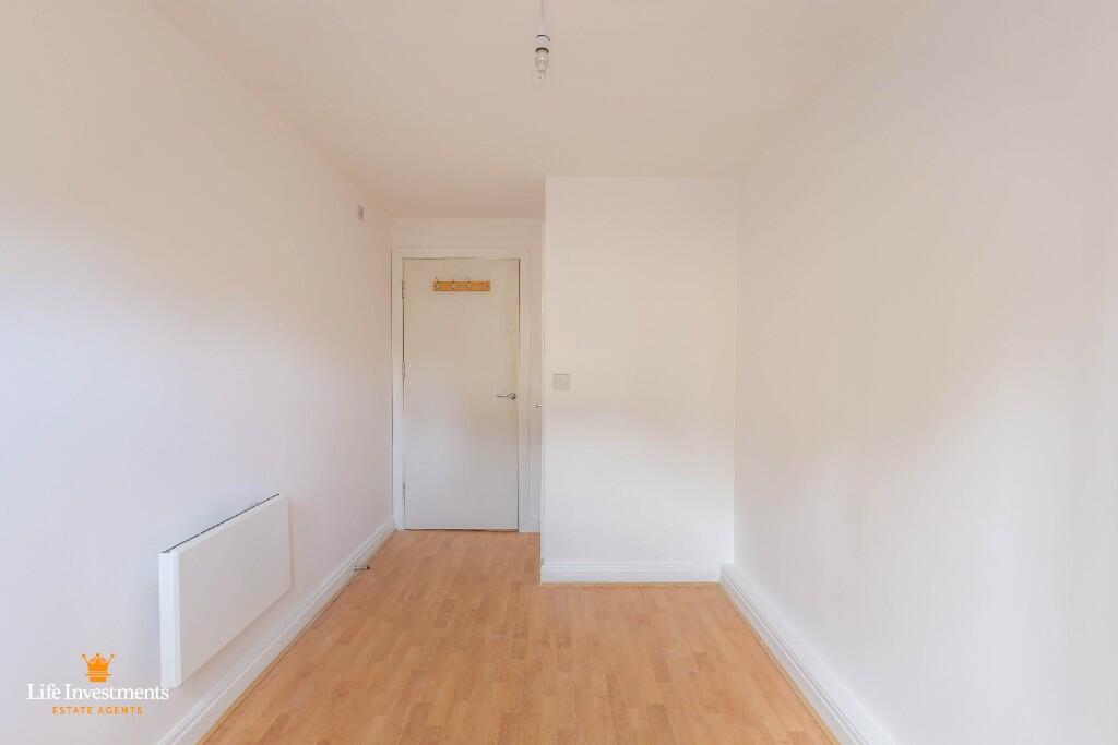 Additional property image - Avocet Close, Rugby, Warwickshire, CV23